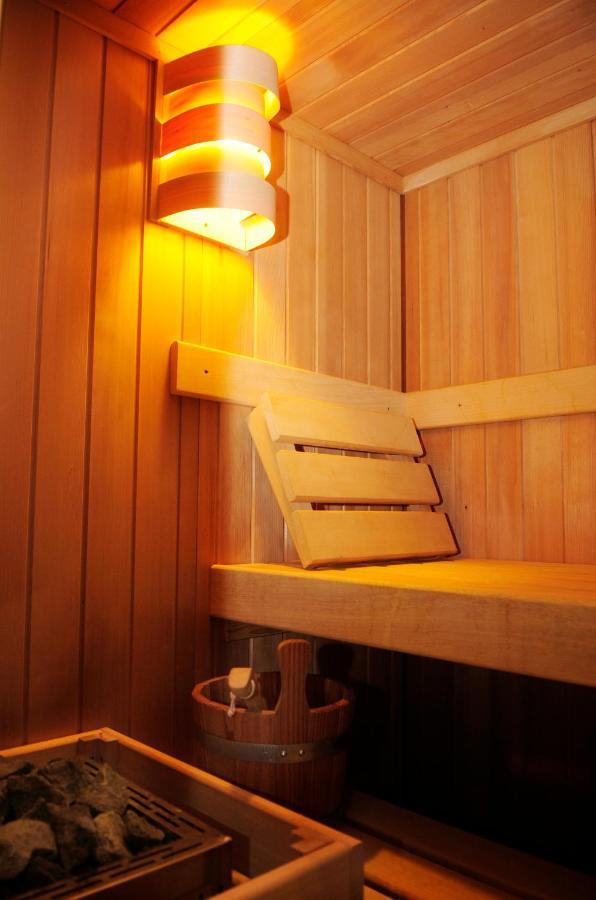 Bed and Breakfast Sur Le Tige Hamois Exterior foto